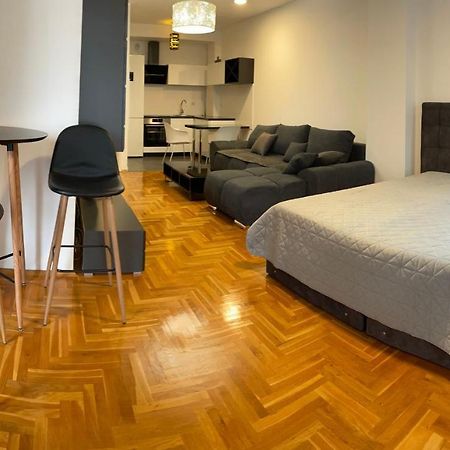 Apartman City Center 3-Setaliste プリイェドル エクステリア 写真