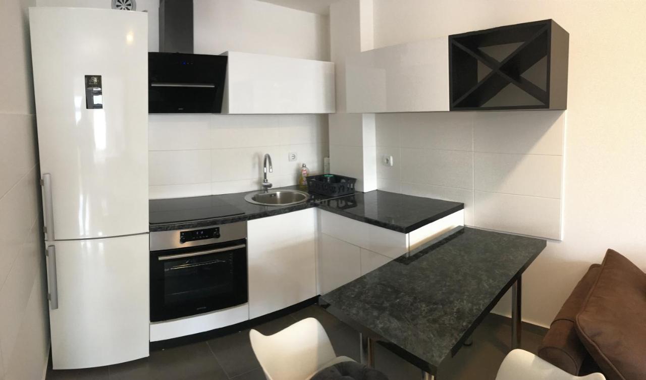 Apartman City Center 3-Setaliste プリイェドル エクステリア 写真